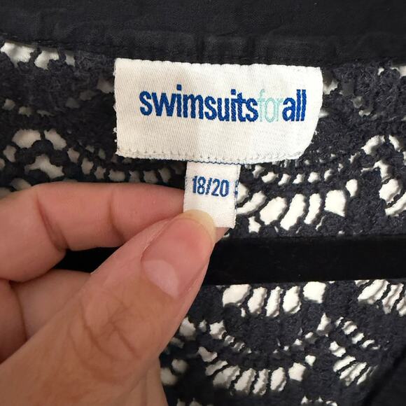 Swimsuits For All Women’s 18/20 Black Button Front Cover Up GUC - Picture 2 of 3